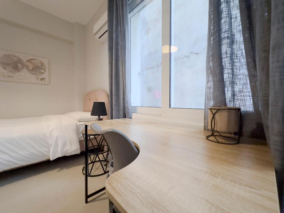 Satovriandou Spacious 128Sqm Apt In เอเธนส์ ภายนอก รูปภาพ