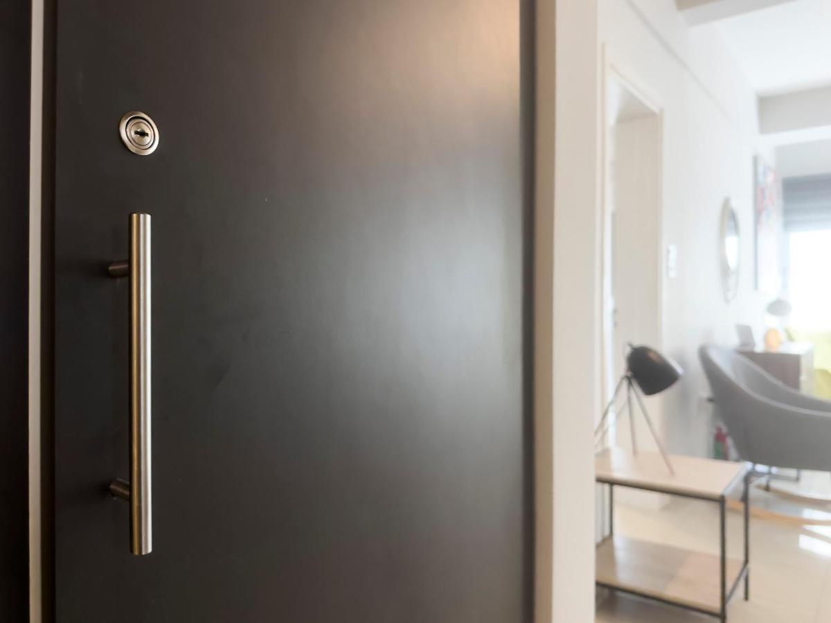 Satovriandou Spacious 128Sqm Apt In เอเธนส์ ภายนอก รูปภาพ